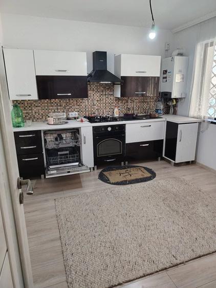 Casă cu Teren 1600 Mp în Cerghid