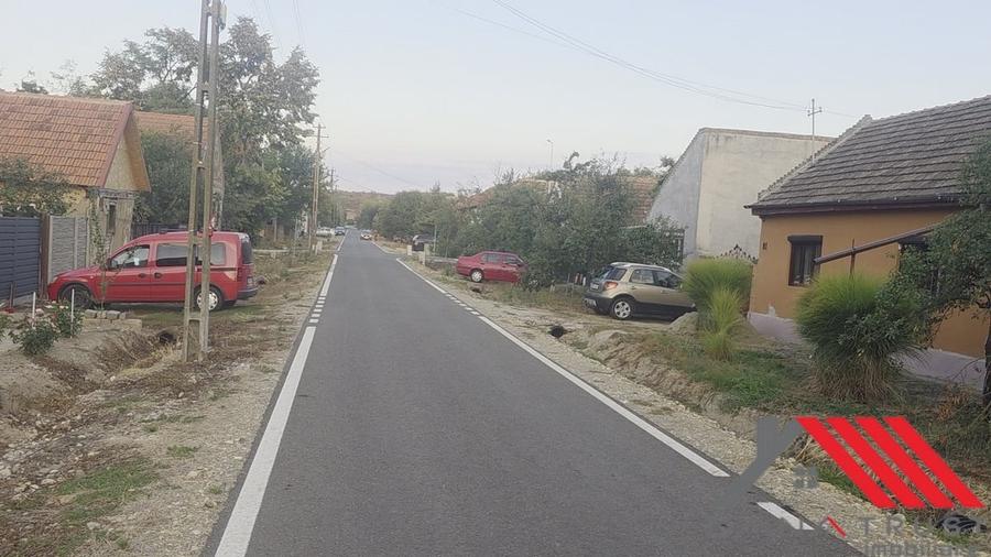 Teren intravilan de 1500 mp, în Gruni