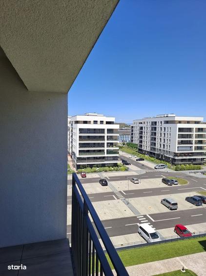Apartament cu 2 camere decomandat, mobilat în Tractorul