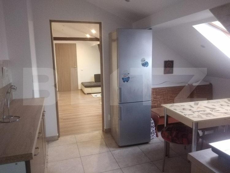 Casă individuală cu 4 camere cu Canalizare în Dâmbul Rotund