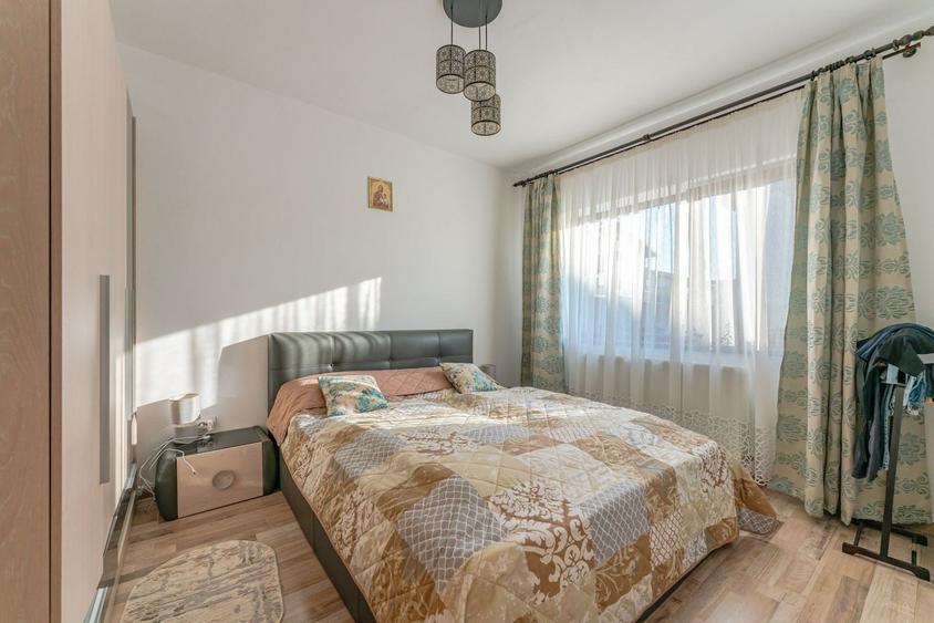 Apartament cu 3 camere decomandat, mobilat în Sânpetru