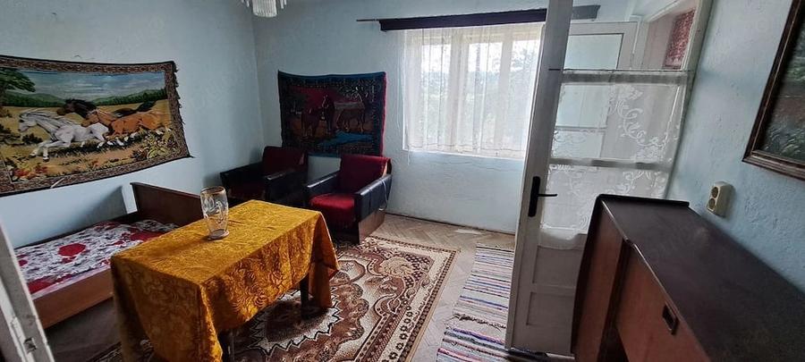 Casă cu 2 camere cu Teren 680 Mp în Războieni-Cetate