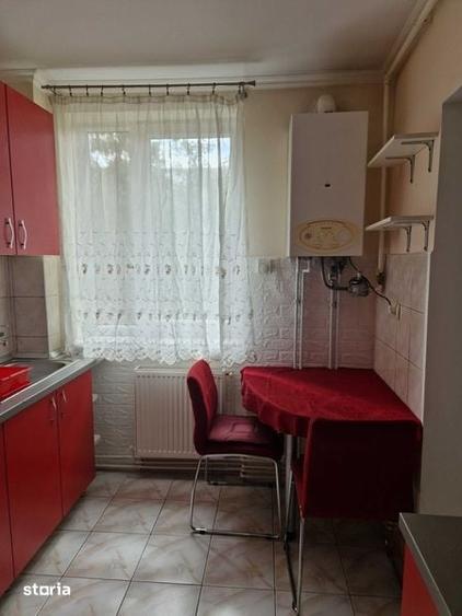 Apartament cu 2 camere în Micro 15