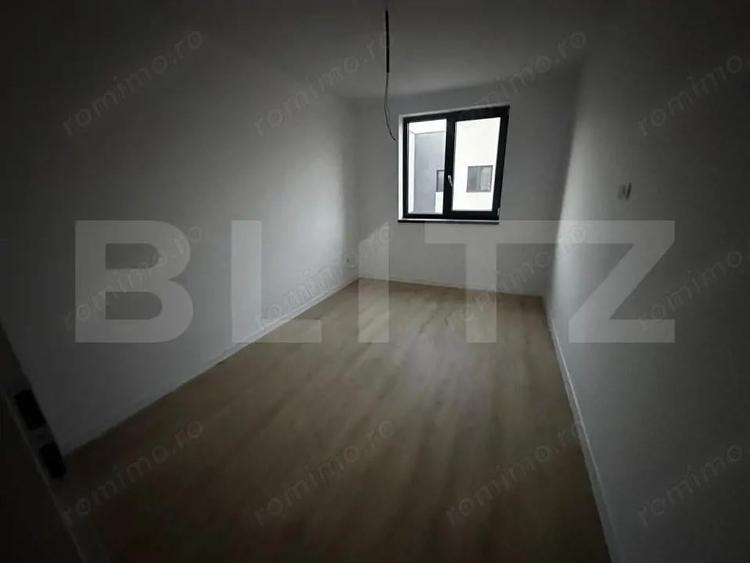 Casă cu 4 camere cu Teren 100 Mp în Central