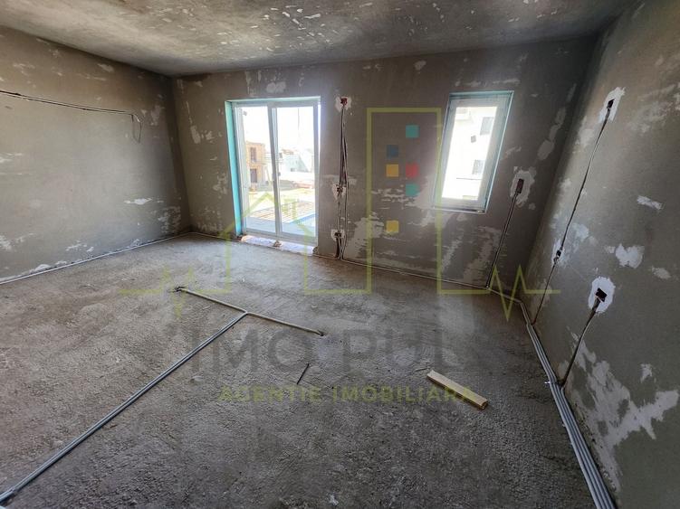 Gradina proprie 28 MP. Bloc nou. Loc de parcare si TVA incluse in pret. - 1