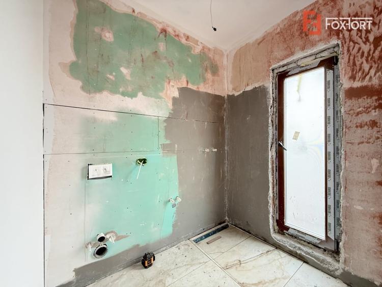 Duplex cu 4 camere cu Teren 272 Mp în Săcălaz