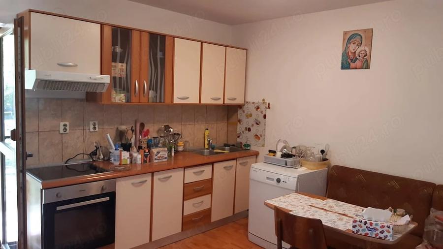 Casă cu Teren 550 Mp în Mogoșoaia
