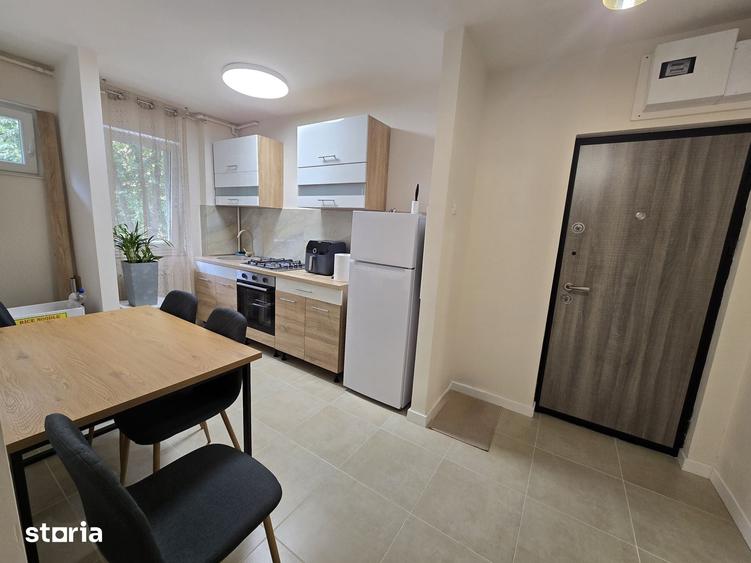 Apartament cu 2 camere în Romanilor