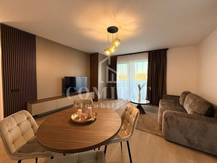 Apartament cu 2 camere semidecomandat, mobilat în Florești