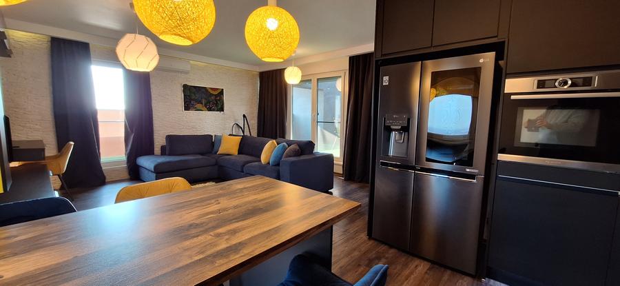 Apartament cu 2 camere decomandat în Aradului