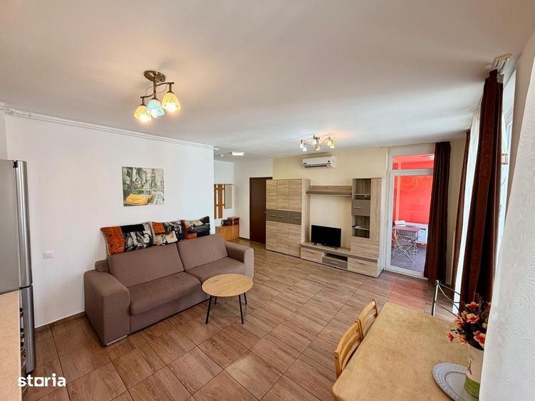 Apartament cu 2 camere, mobilat în Central