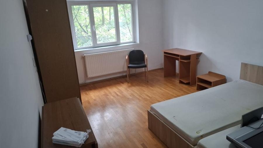 Apartament de inchiriat cu 2 camere 1800 lei - 6