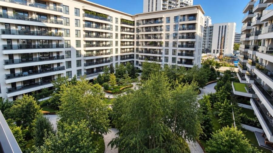 Apartament cu 2 camere decomandat în Aviației