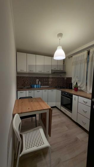 Apartament cu 2 camere decomandat, mobilat în Progresul