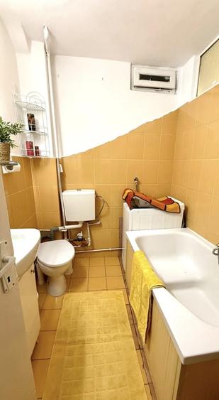 Apartament cu 2 camere decomandat, mobilat în Cornișa
