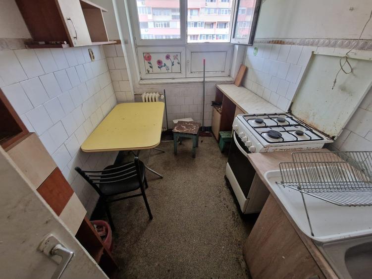 Apartament cu 2 camere semidecomandat în Titan
