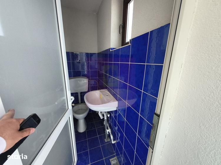 Spațiu comercial, de 20 mp, în Cățelu