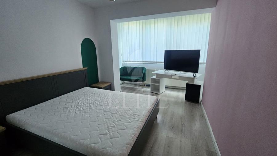 Apartament cu 3 camere decomandat în Gheorgheni