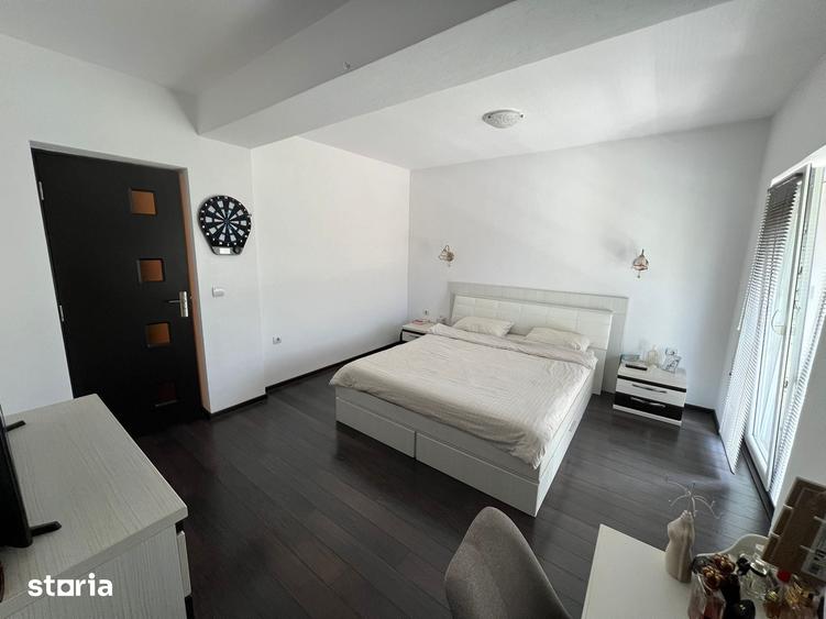 Casă cu 3 camere cu Teren 150 Mp în Cetate