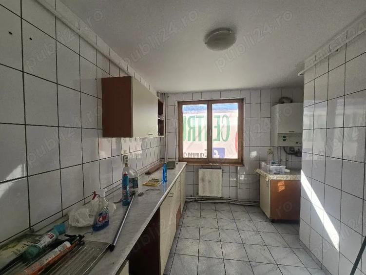 Spațiu comercial, de 67 mp, în Central