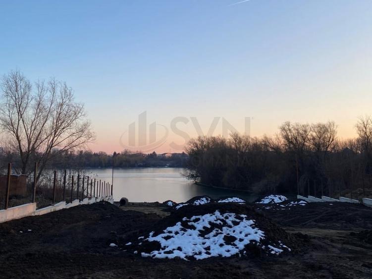 Teren Baneasa cu iesire la lac - 1