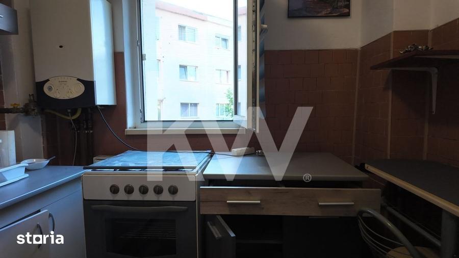 Apartament cu 2 camere decomandat în Central