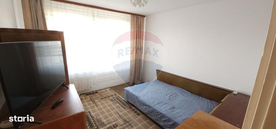 Apartament cu 2 camere semidecomandat în Dudașu