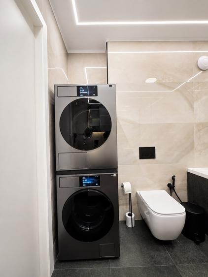 Apartament cu 4 camere semidecomandat, mobilat în Pipera