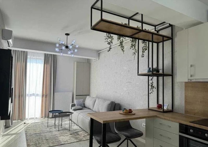 Apartament cu 2 camere decomandat, mobilat în Mamaia