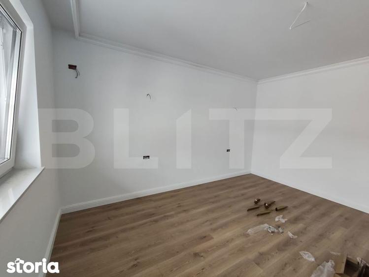 Apartament cu 3 camere în Sântandrei