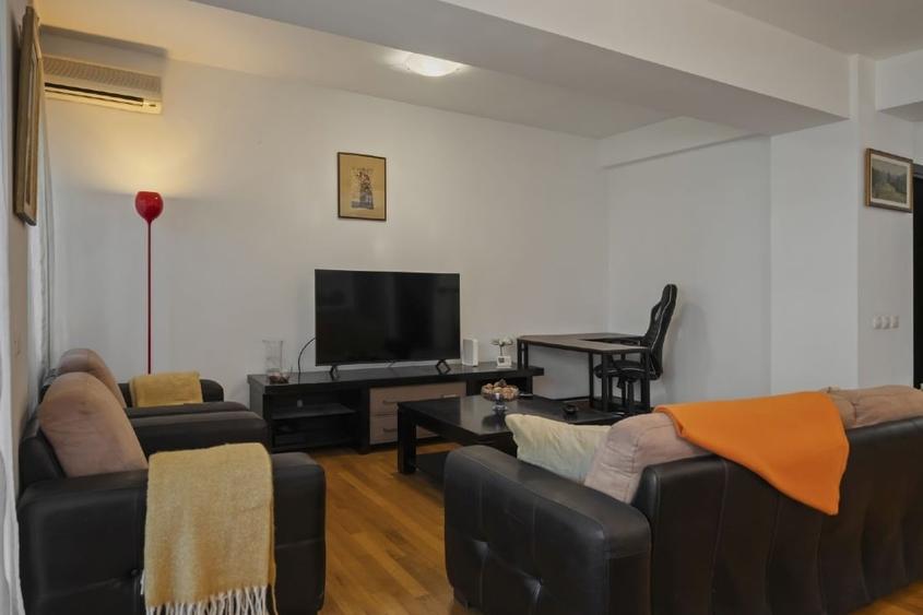 Iancu Nicolae, 3 camere, mobilat & utilat nou, 2 parcari, 2 bai, retras, padure - 3