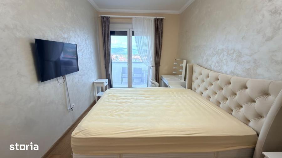 Apartament cu 3 camere în Gușterița