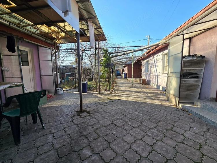 Casă cu 3 camere cu Teren 1530 Mp în Românești