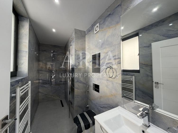Casă individuală cu 7 camere cu Piscina în Pipera