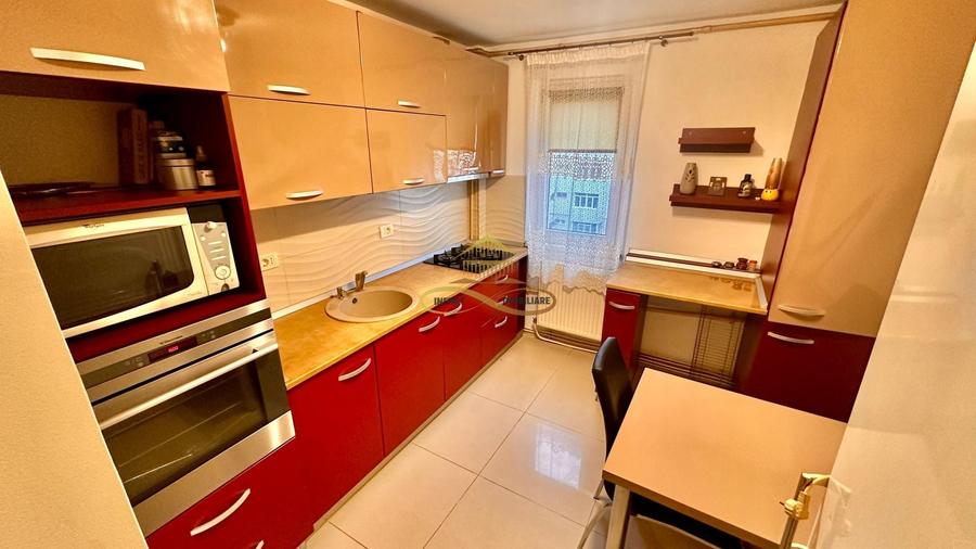 Apartament cu 2 camere semidecomandat în Cornișa