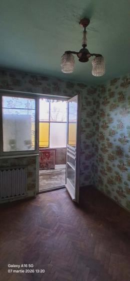 De vanzare apartament 2 camere semidecomandat - 13