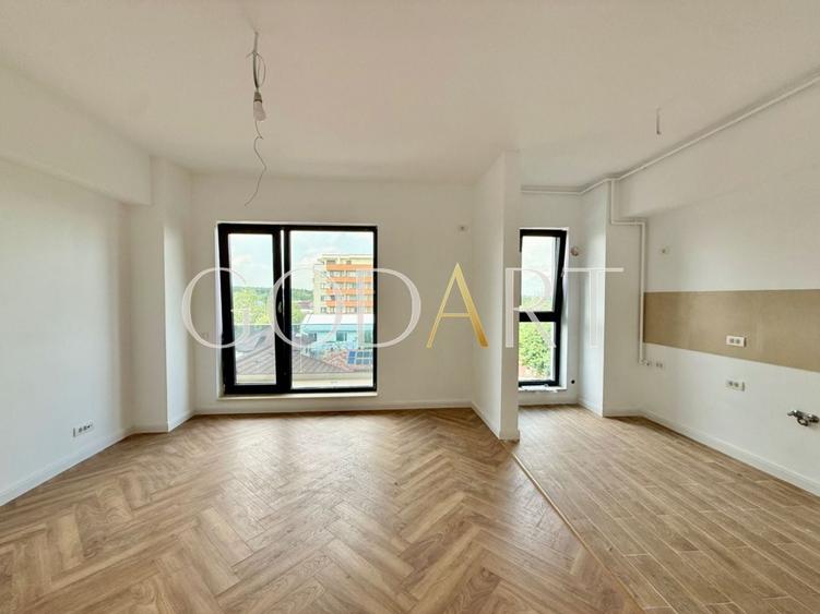 Apartament cu 2 camere decomandat în Sisești