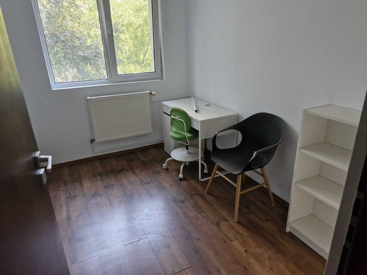 Inchiriez apartament 4 camere (2 bai, 2 balcoane) in Sector 3, Titan - Piata Minis - 5