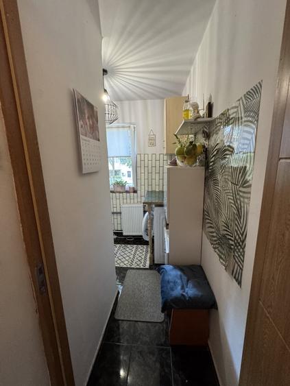 Apartament cu 2 camere semidecomandat, mobilat în Nord