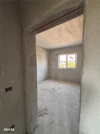 Casă cu 5 camere cu Teren 320 Mp în Central