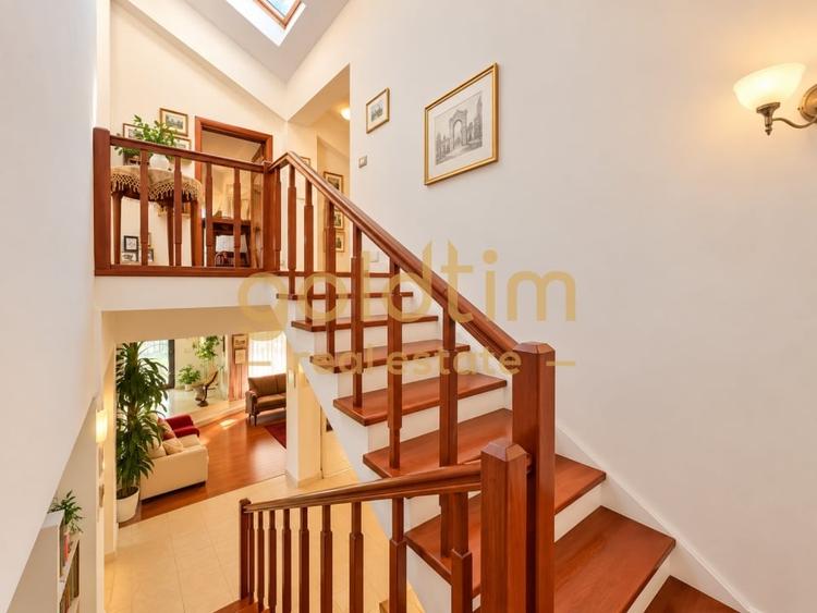 Duplex cu 4 camere cu Canalizare în Ciofliceni