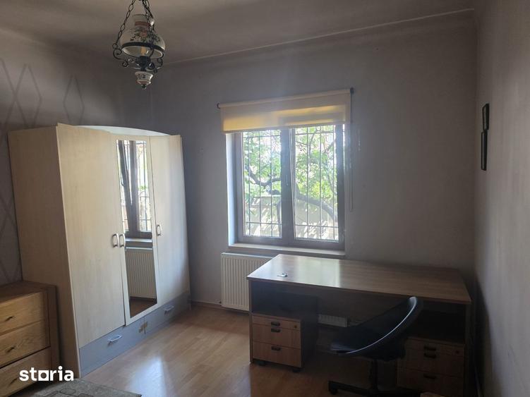 Casă cu 3 camere cu Teren 162 Mp în Vatra Luminoasă