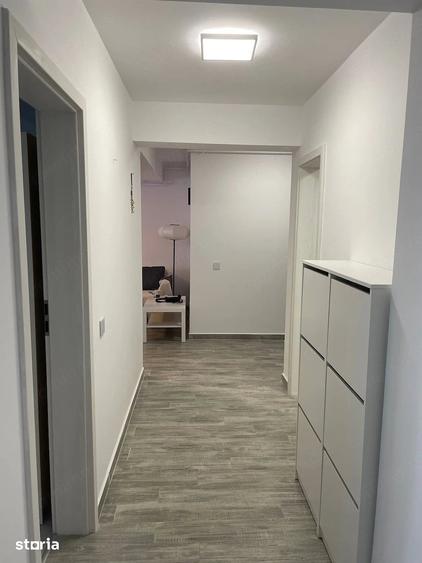 Apartament cu 3 camere decomandat în Theodor Pallady