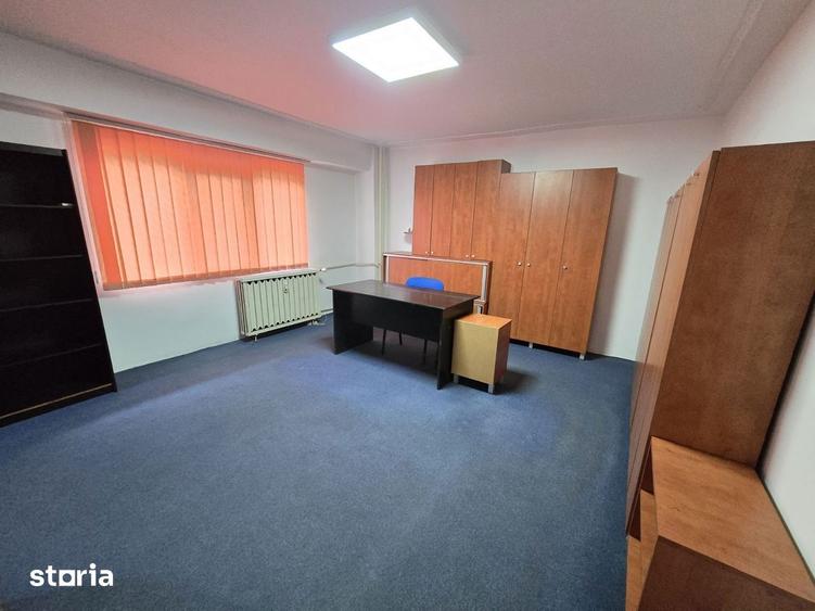 Spațiu comercial, de 70 mp, în Rahova
