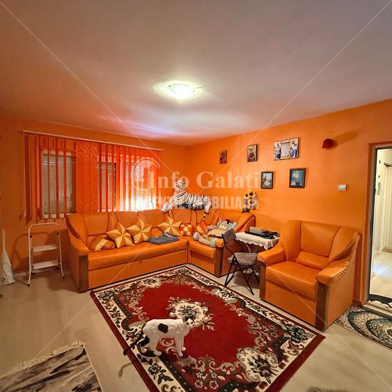 Apartament cu 3 camere în Micro 20