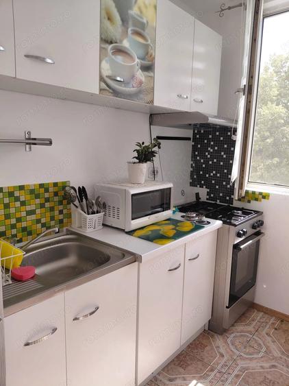 Apartament cu 2 camere semidecomandat în Țiglina 1