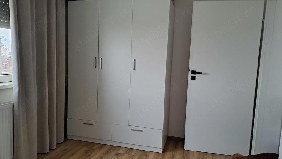 Apartament cu 3 camere decomandat în Sântandrei