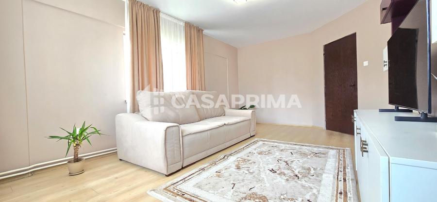 Apartament cu 2 camere decomandat în Cug