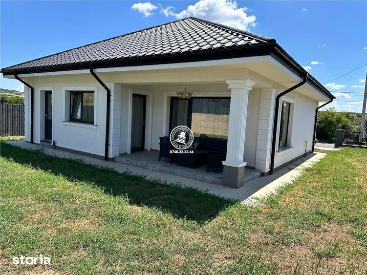Casă cu 3 camere cu Teren 500 Mp în Tomești