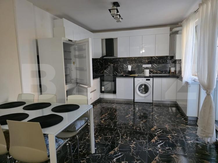 Apartament cu 2 camere semidecomandat, mobilat în Mănăștur